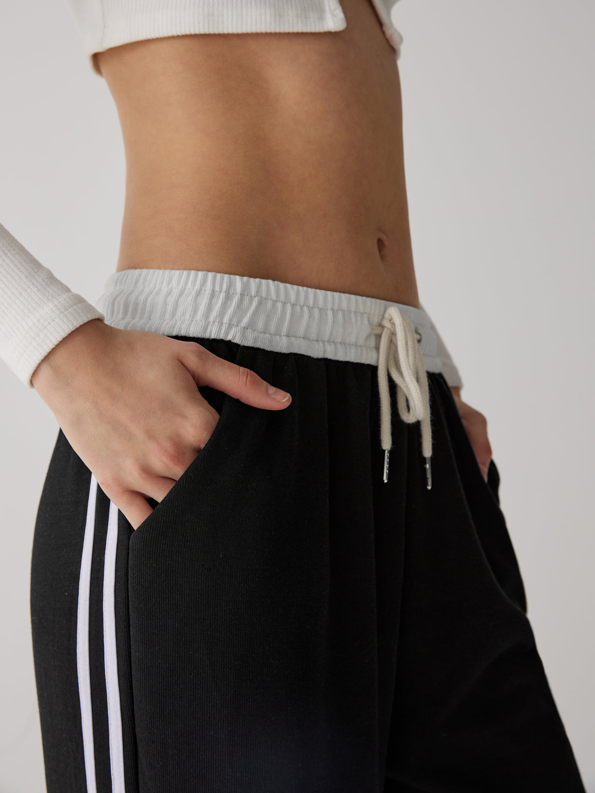 Ivy Contrast Waist Wide Leg Trousers