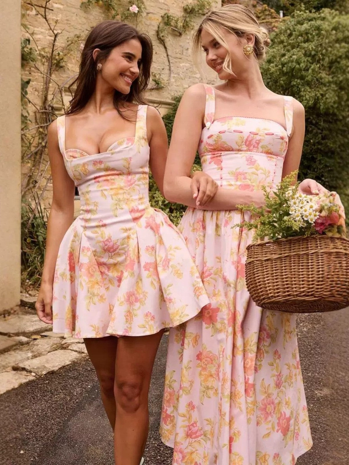 Isla Rosebud Floral Vintage Midi Dress