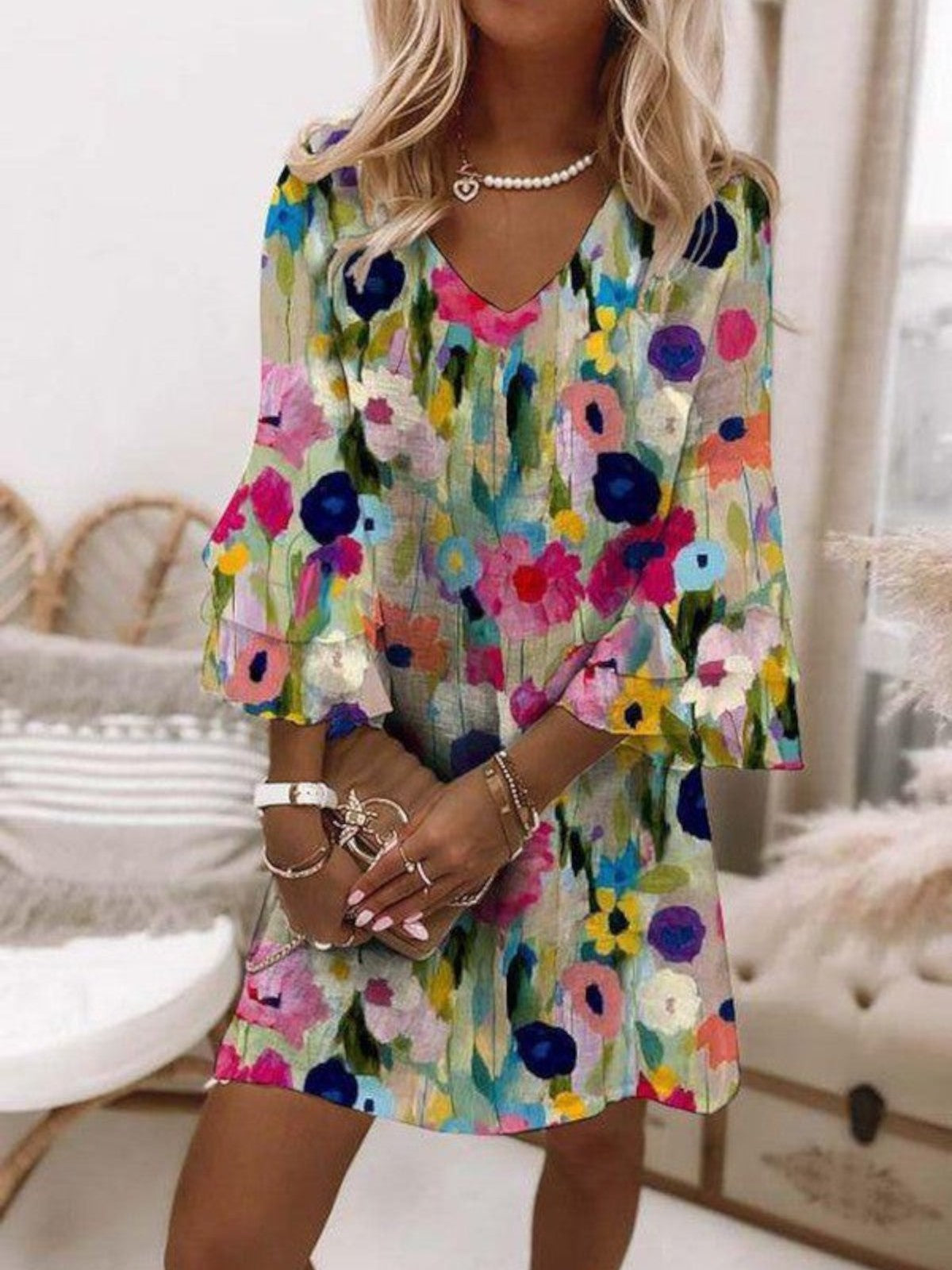 Lydia Floral V-Neck Shift Dress
