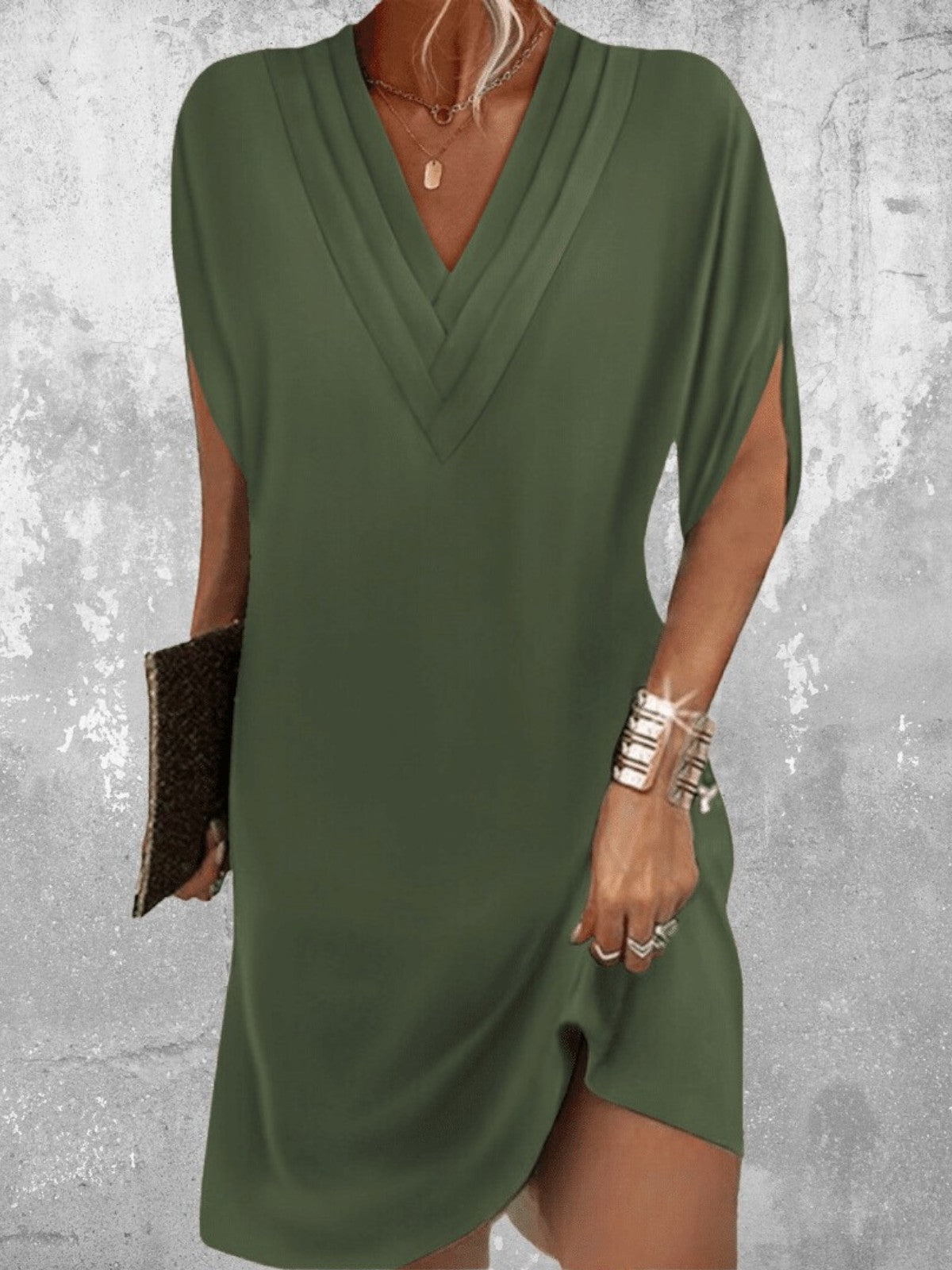 Mia Effortless Elegance Shift Dress