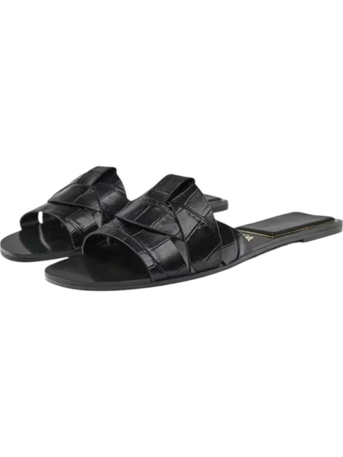 Aira Criss-Cross Strap Sandals