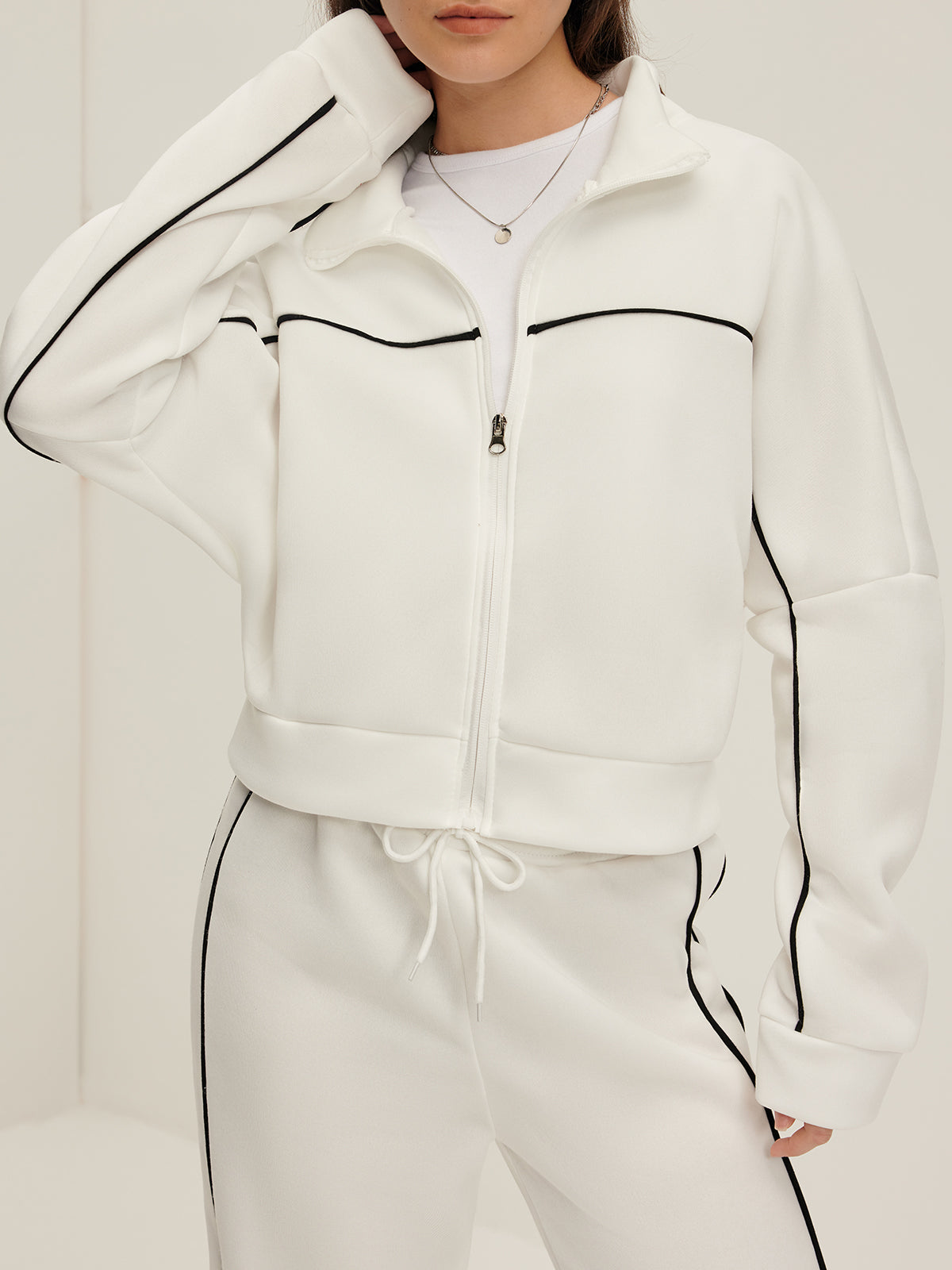 Amara Contrast Trim Zipper Pants Set