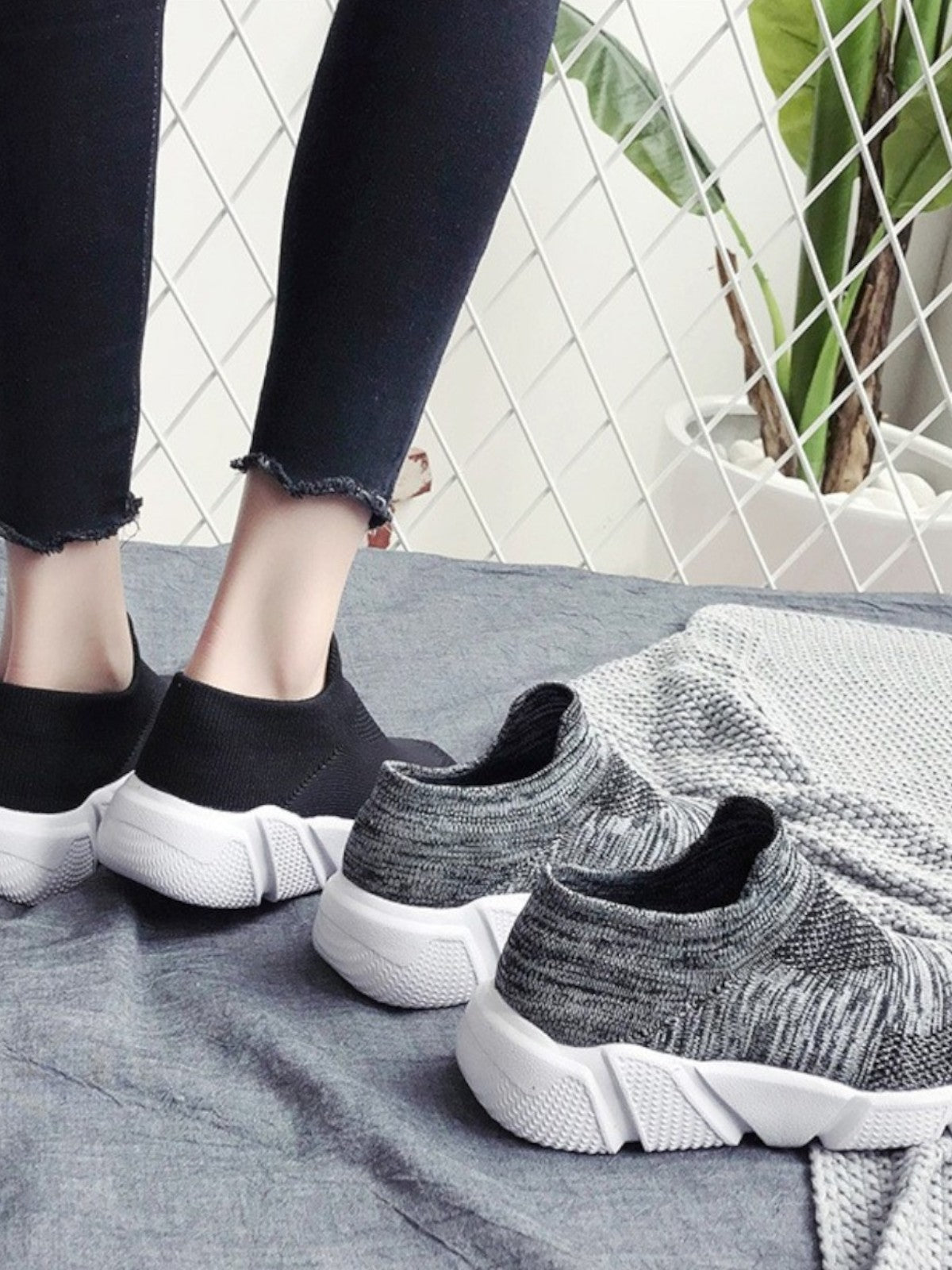 Leona Athletic Walking Sneakers