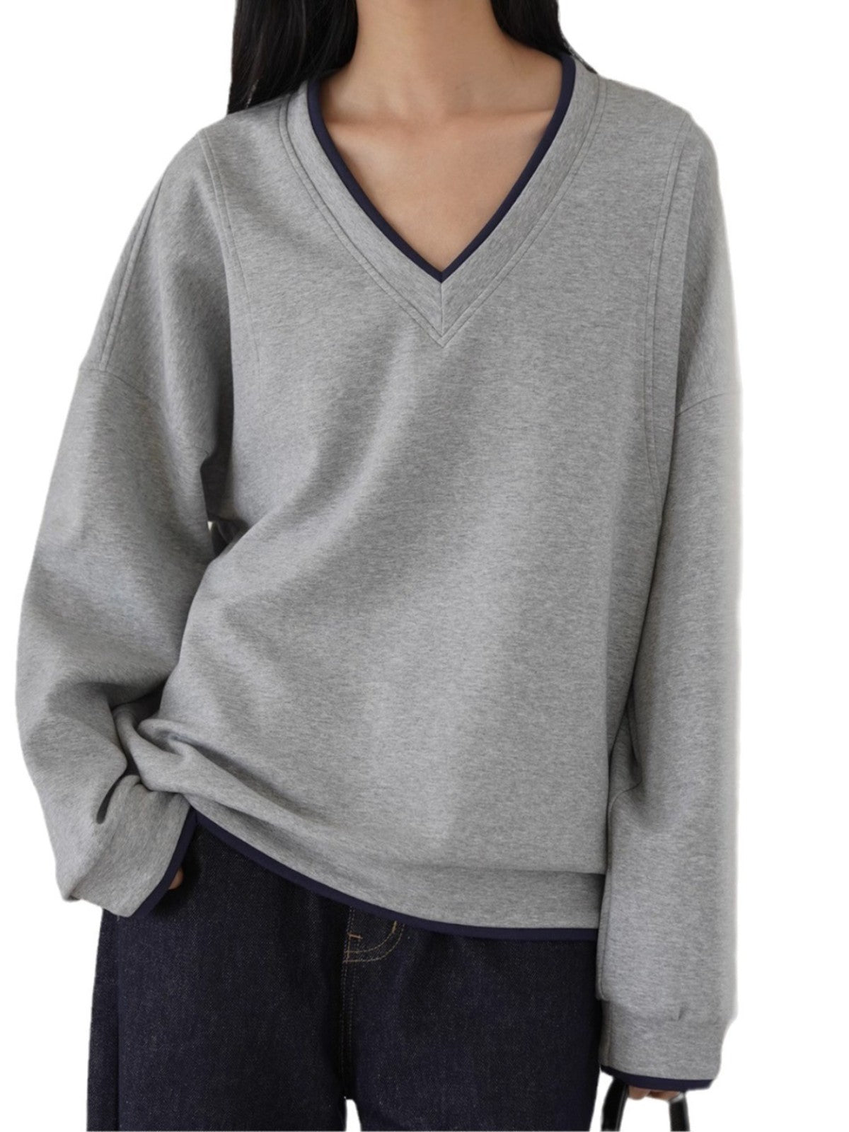 Elara Contrast-Trim Relaxed Sweatshirt