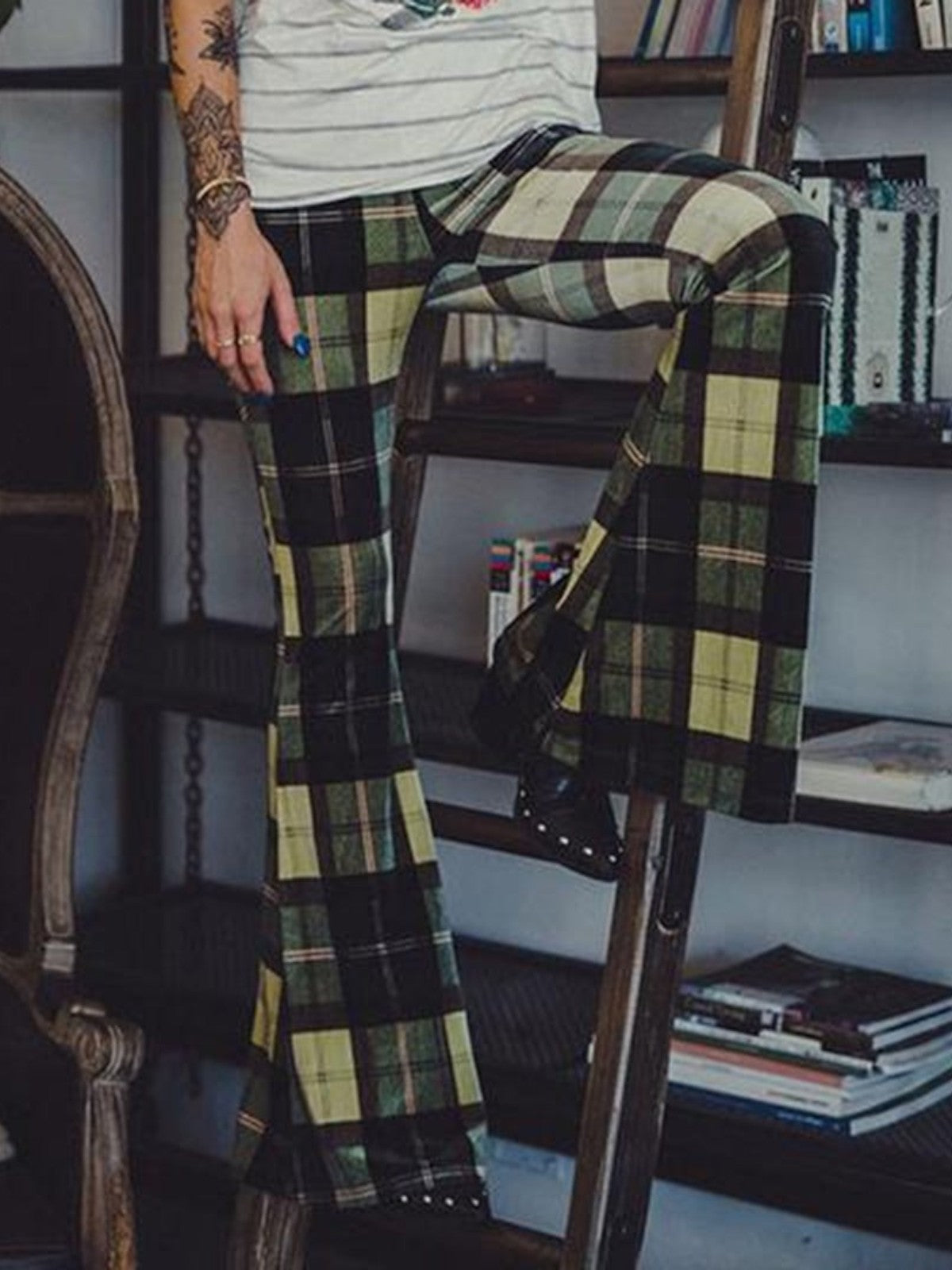 Elina Plaid High-Waist Flared Trousers