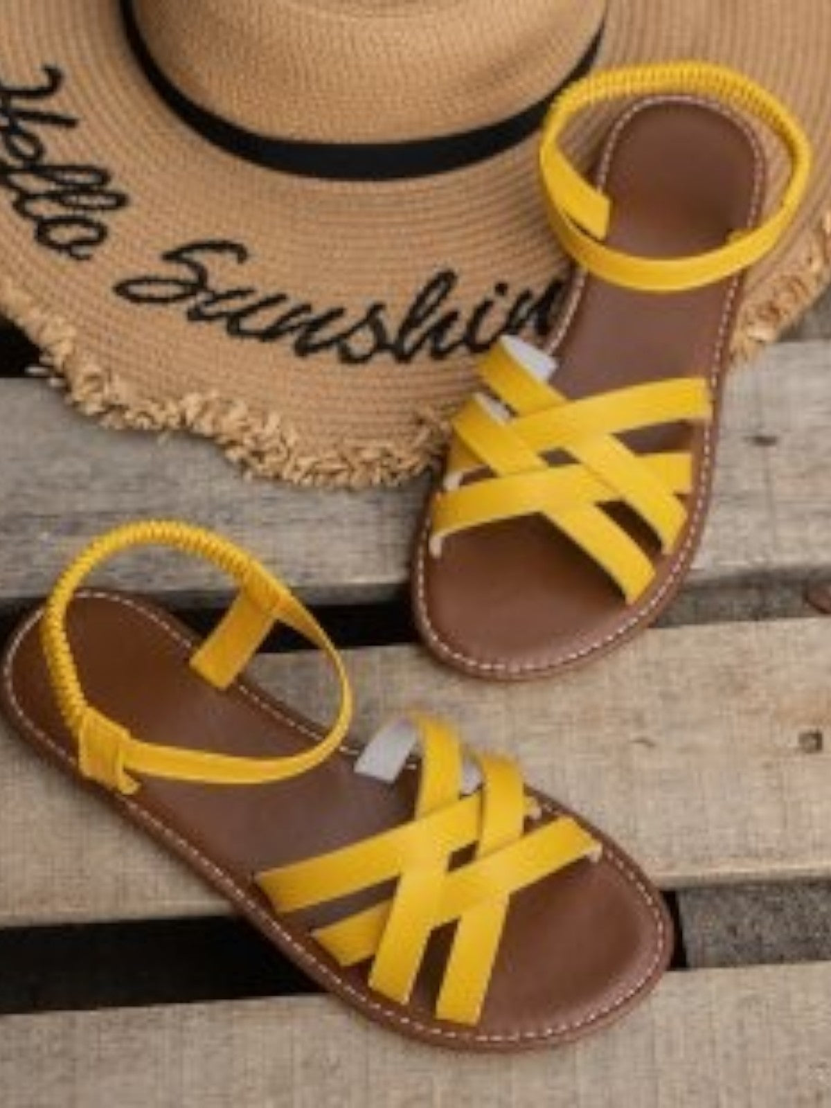 Vivara Roman Elastic Cross-Strap Sandals