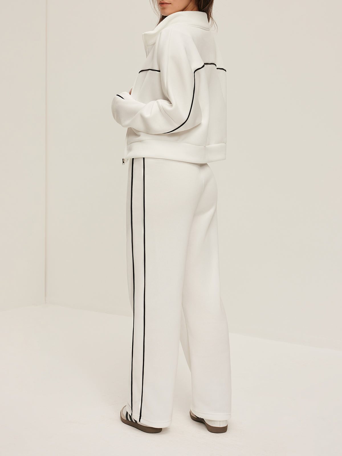 Amara Contrast Trim Zipper Pants Set