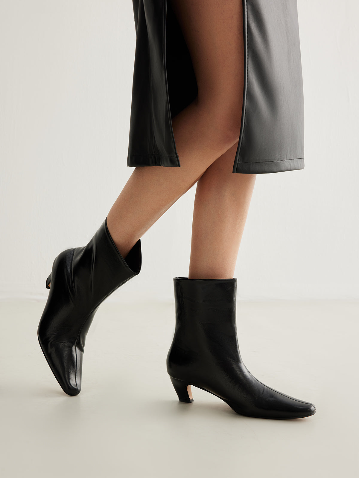 Lira Kitten Square Heels