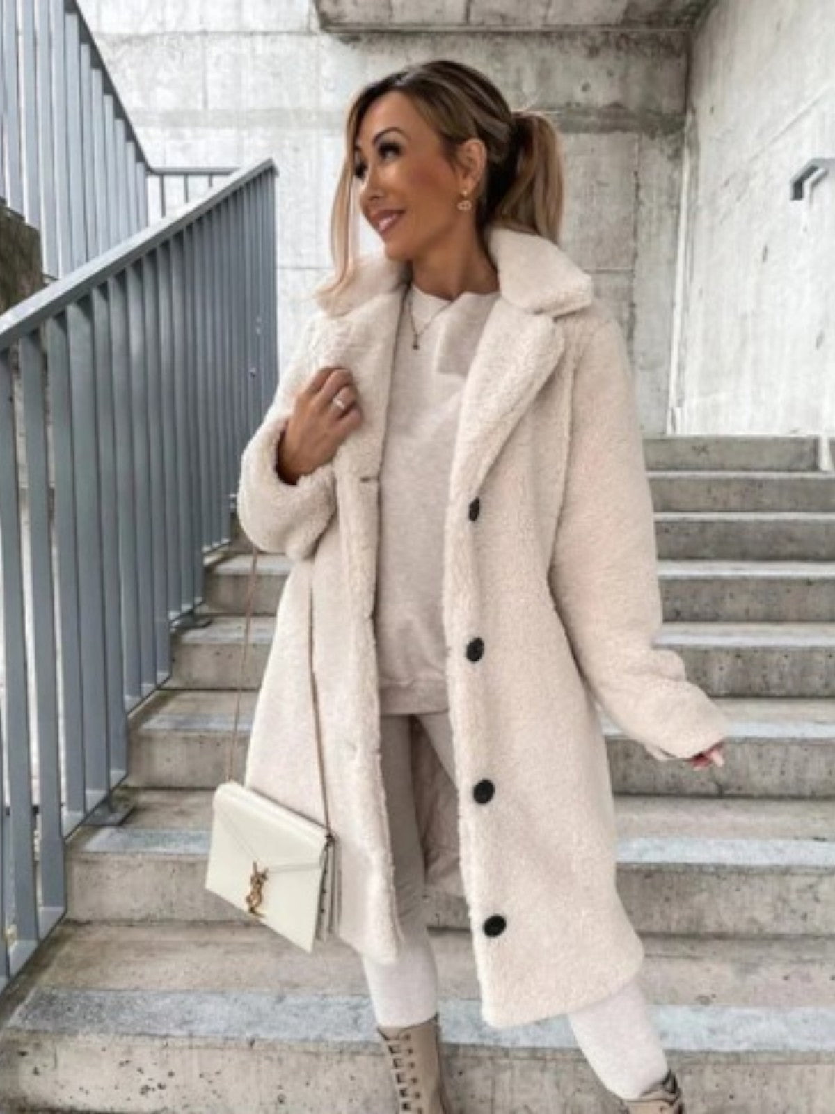 Clara Teddy Soft Coat