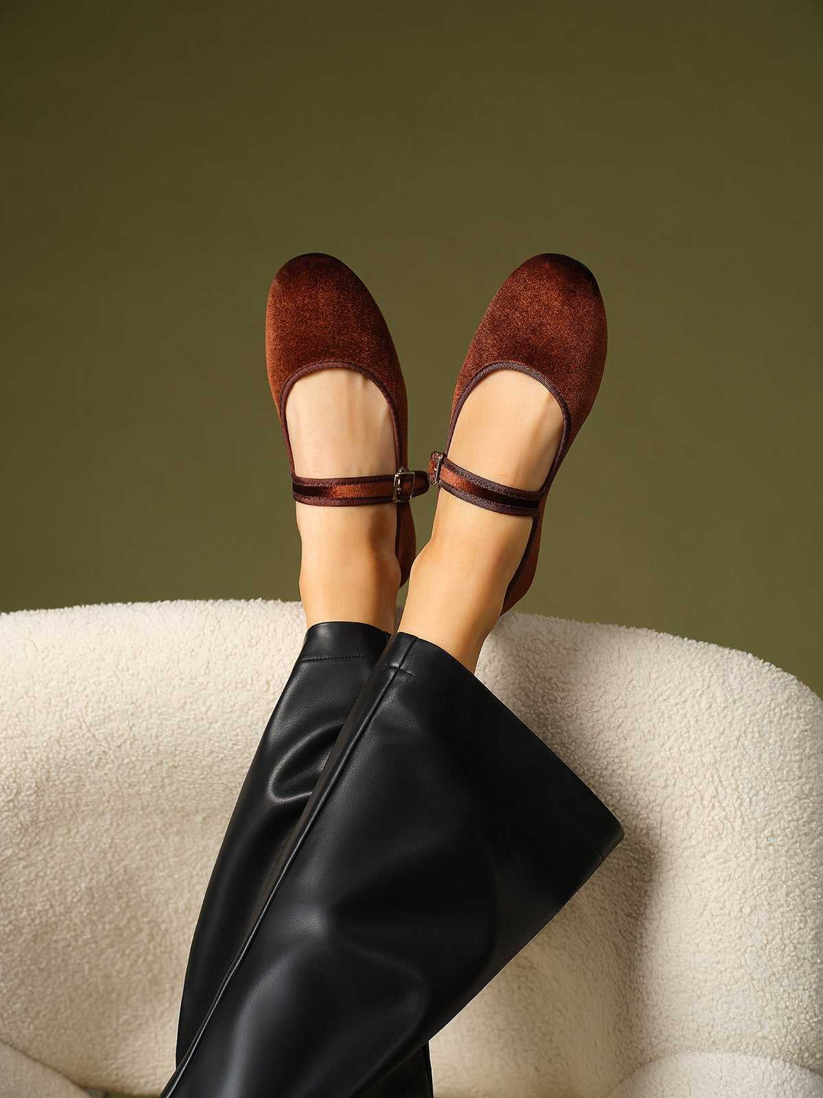 Vivara Velvet Ballet Flats Shoes