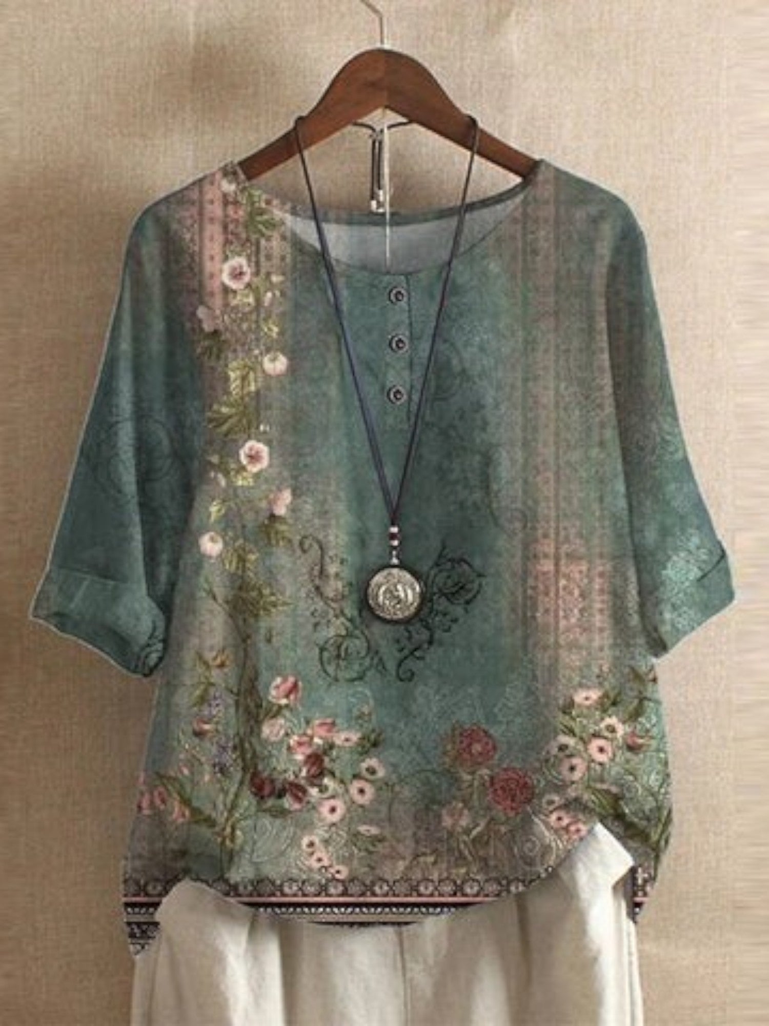 Lara Retro Floral Blouse